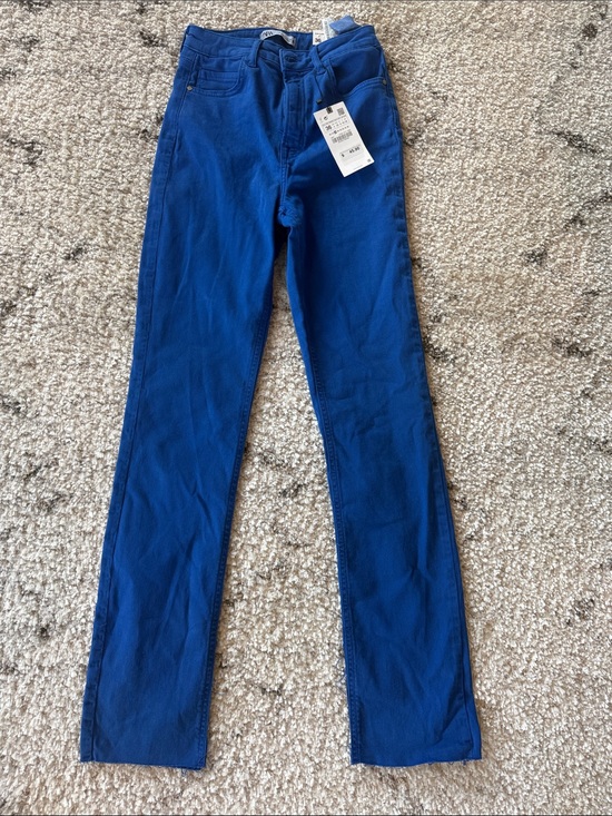 Zara Denim - New with Tags Zara Slim Flare Blur denim jeans size 36 us 4